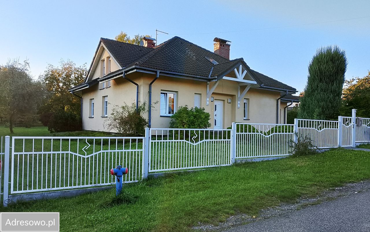 dom wolnostojący, 5 pokoi Cieszyn, ul. Odległa. Zdjęcie 8