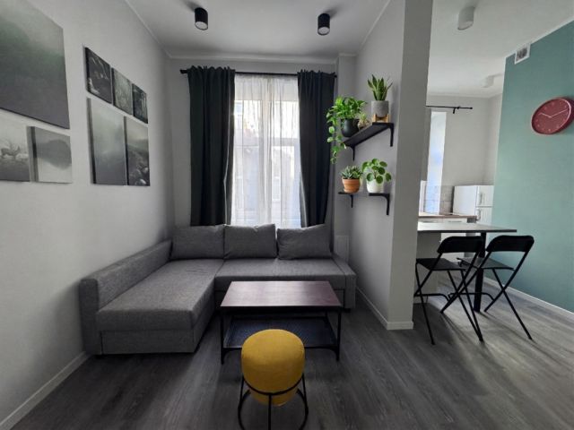 Mieszkanie 1-pokojowe Łódź, al. 1 Maja. Zdjęcie 3