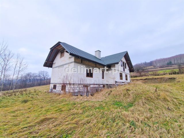 dom wolnostojący, 6 pokoi Liszna. Zdjęcie 3