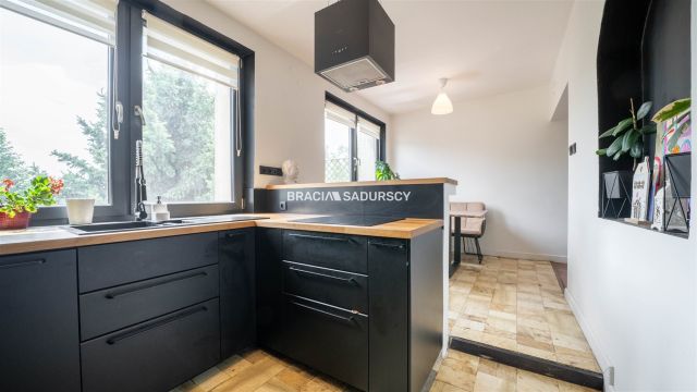 dom wolnostojący, 10 pokoi Kraków Prądnik Czerwony, ul. Promienistych. Zdjęcie 28