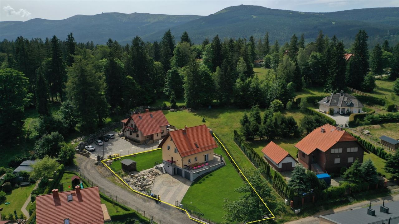 dom wolnostojący, 6 pokoi Szklarska Poręba Biała Dolina, ul. Zdrojowa