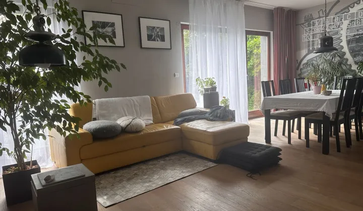bliźniak, 6 pokoi Zielonki