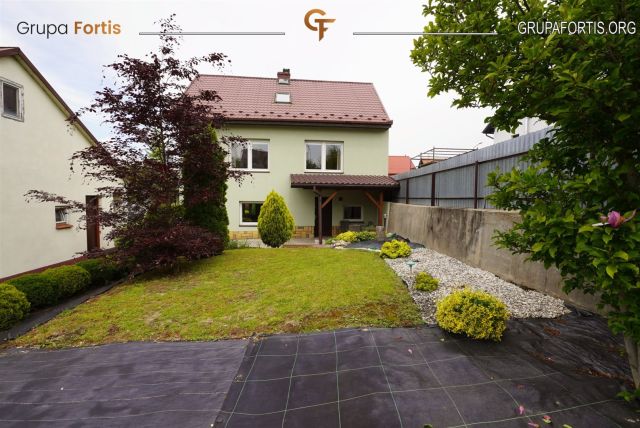 dom wolnostojący, 7 pokoi Kazimierza Wielka, ul. Krakowska. Zdjęcie 26