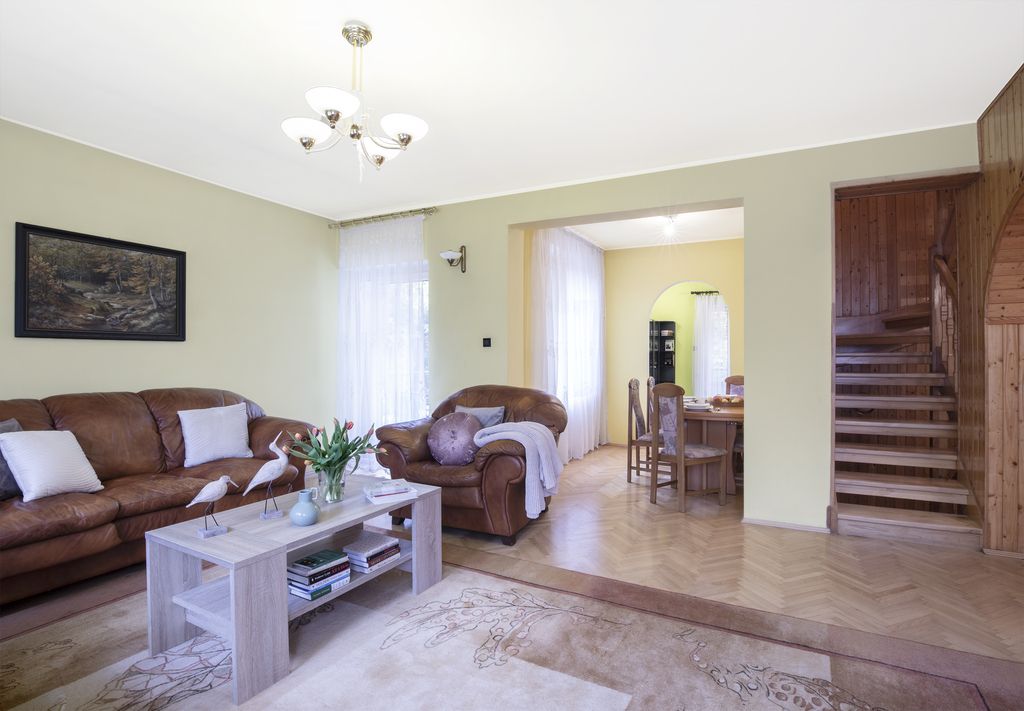 dom wolnostojący, 7 pokoi Hornówek, ul. Wesoła. Zdjęcie 8