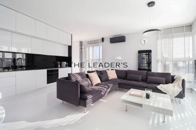 Mieszkanie 3-pokojowe Warszawa Mokotów, ul. Jana Pohoskiego. Zdjęcie 1