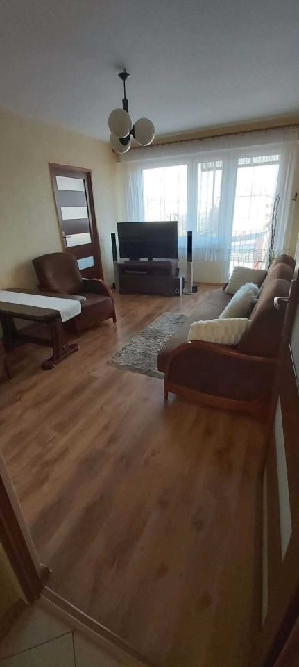 Mieszkanie 3-pokojowe Kutno, ul. Józefa Wybickiego. Zdjęcie 1