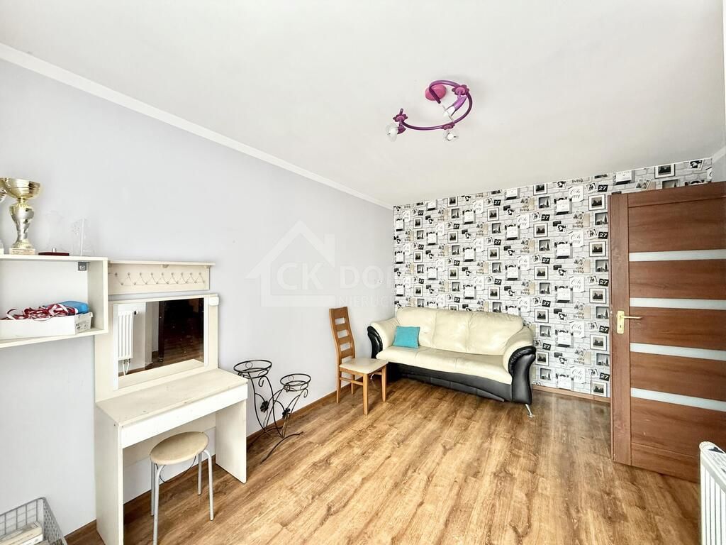 dom wolnostojący, 8 pokoi Kielce Barwinek. Zdjęcie 9