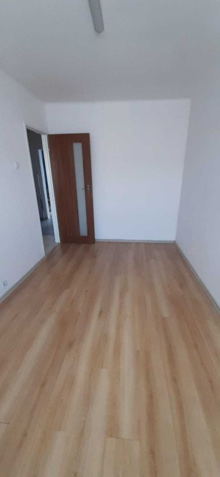 Mieszkanie 2-pokojowe Busko-Zdrój, os. Kazimierza Pułaskiego. Zdjęcie 3