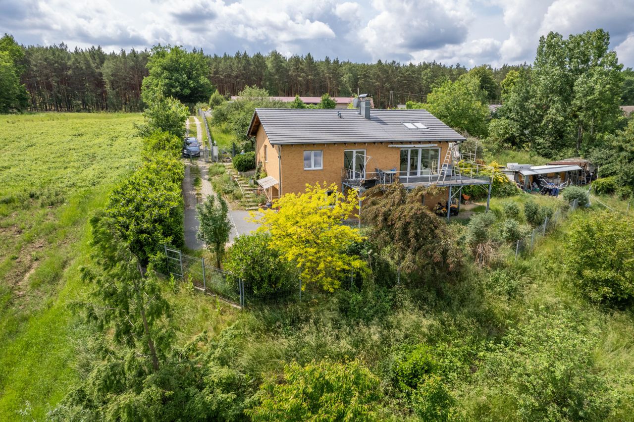 dom wolnostojący, 4 pokoje Wysokie. Zdjęcie 14