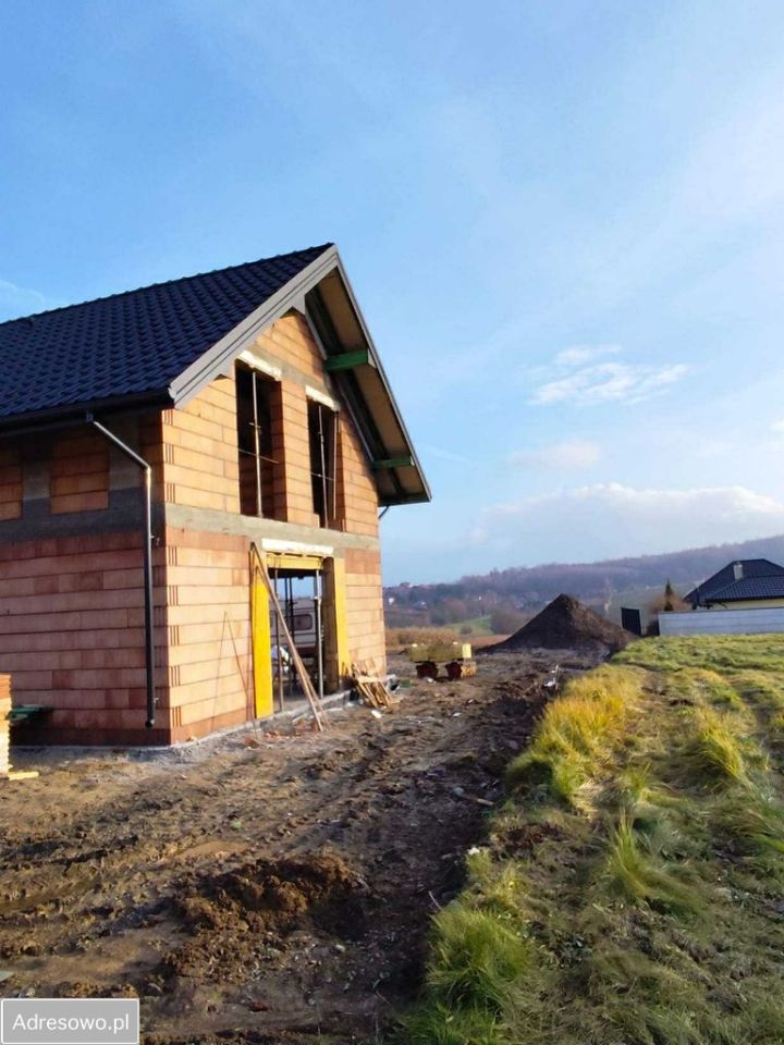 dom wolnostojący, 3 pokoje Rawałowice. Zdjęcie 8