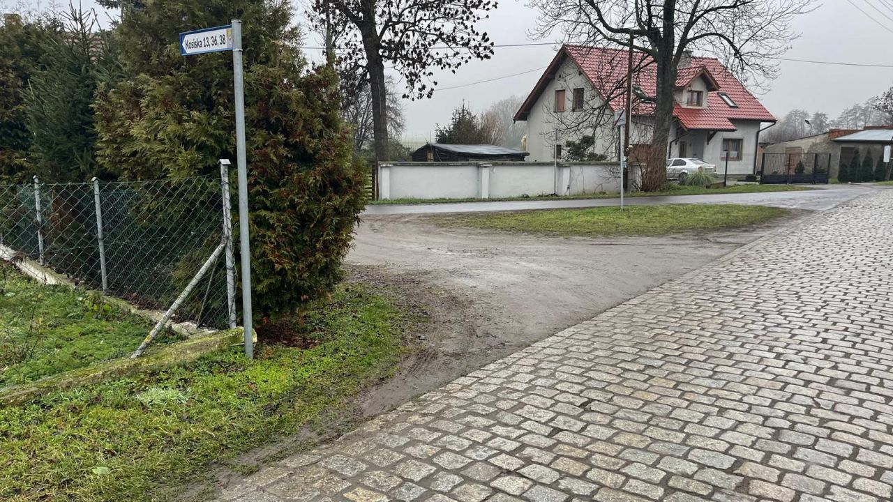 dom wolnostojący, 4 pokoje Kosiska, KOSISKA 4. Zdjęcie 3