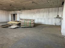 Hala/magazyn Luboń. Zdjęcie 4