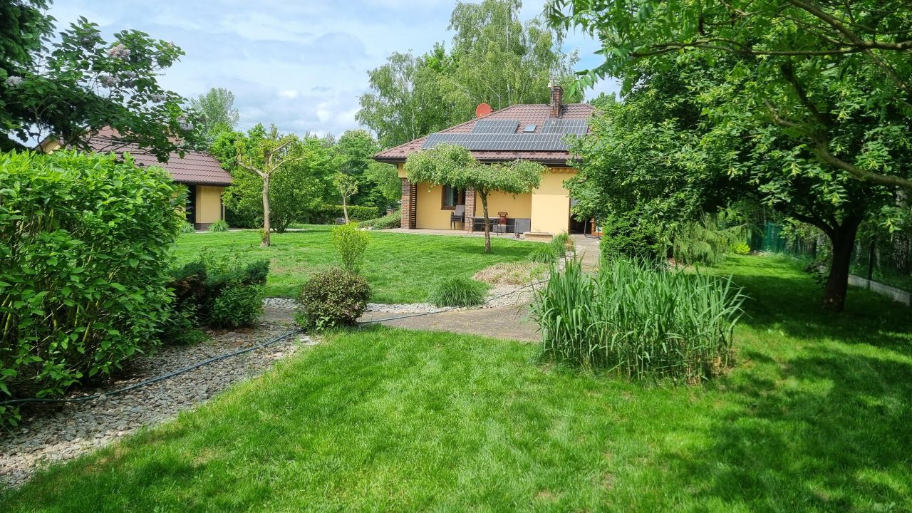 dom wolnostojący, 3 pokoje Szczytniki