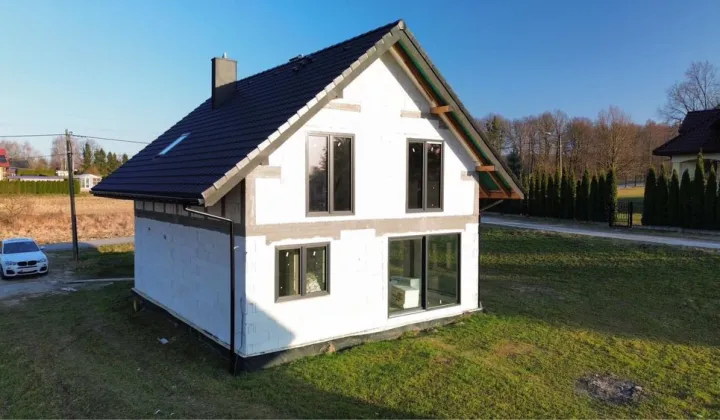 dom wolnostojący, 5 pokoi Osiek