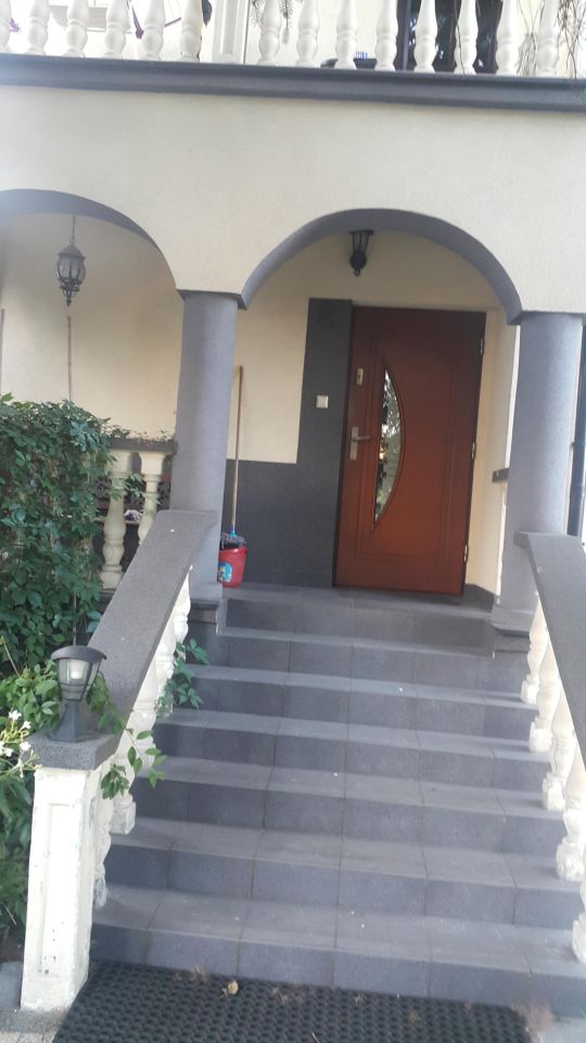 bliźniak, 5 pokoi Starachowice Wanacja, Miodowa. Zdjęcie 4