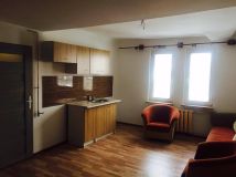 Mieszkanie 3-pokojowe Kłodzko, ul. Lutycka. Zdjęcie 1