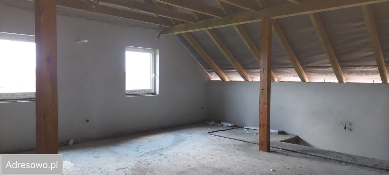 dom wolnostojący, 5 pokoi Jeziora. Zdjęcie 13