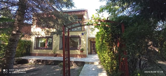 dom wolnostojący Łódź Julianów, ul. Modrzewiowa. Zdjęcie 1