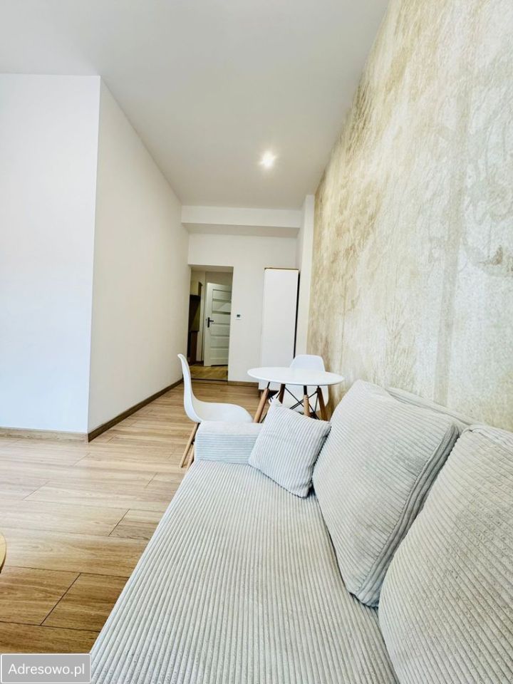 Mieszkanie 1-pokojowe Katowice Śródmieście, ul. Juliusza Słowackiego. Zdjęcie 10
