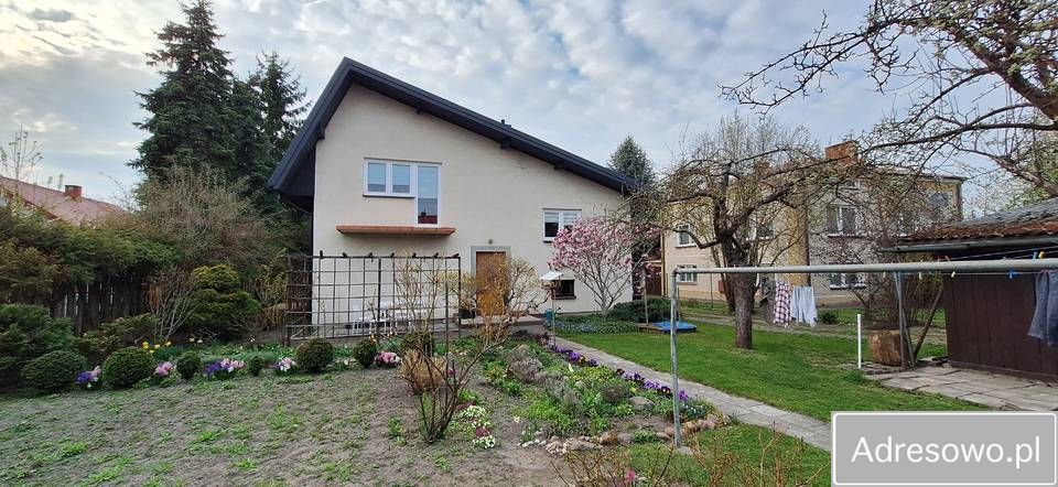 dom wolnostojący, 5 pokoi Niedrzwica Duża. Zdjęcie 11