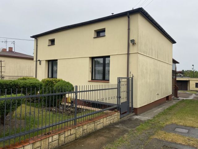 dom wolnostojący, 4 pokoje Zgierz. Zdjęcie 1