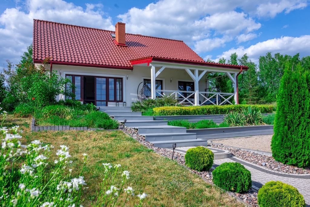 dom wolnostojący, 6 pokoi Ławki. Zdjęcie 4