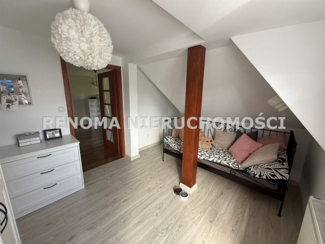 Mieszkanie 4-pokojowe Szczawno-Zdrój. Zdjęcie 8