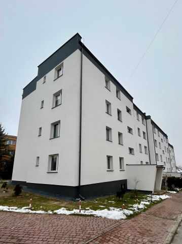 Mieszkanie 3-pokojowe Małogoszcz, ul. Jędrzejowska. Zdjęcie 1