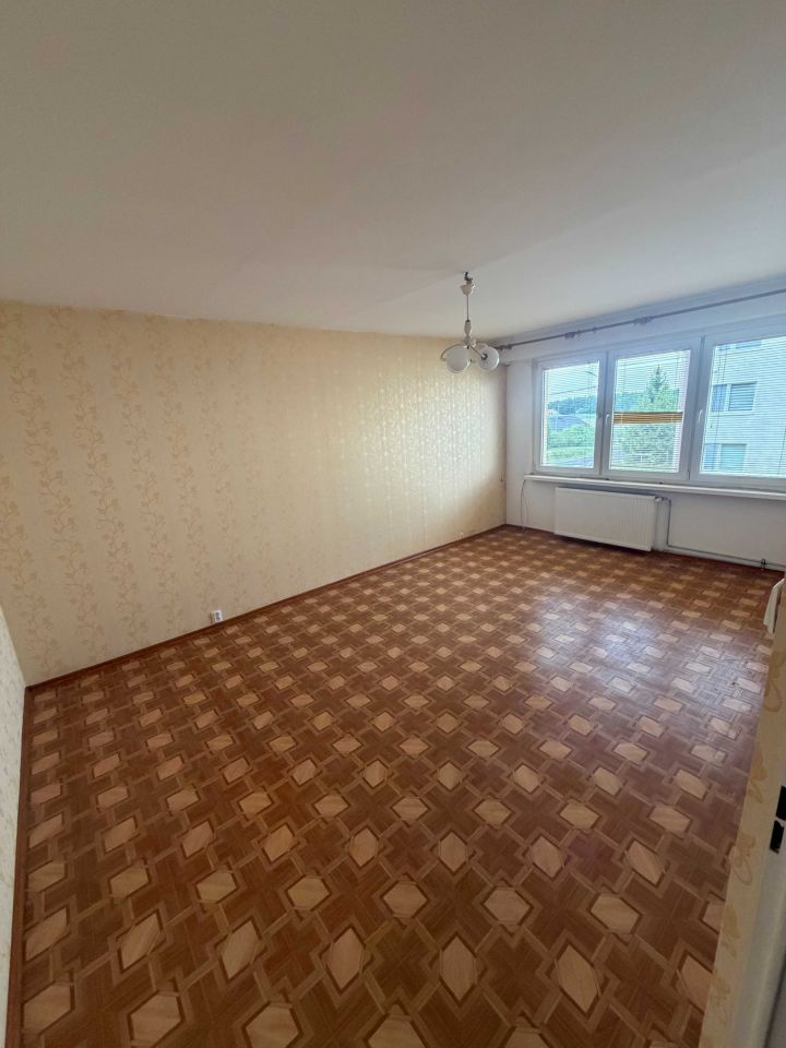 Mieszkanie 2-pokojowe Wielkie Lniska. Zdjęcie 1