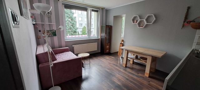Mieszkanie 3-pokojowe Gdańsk Złota Karczma. Zdjęcie 1