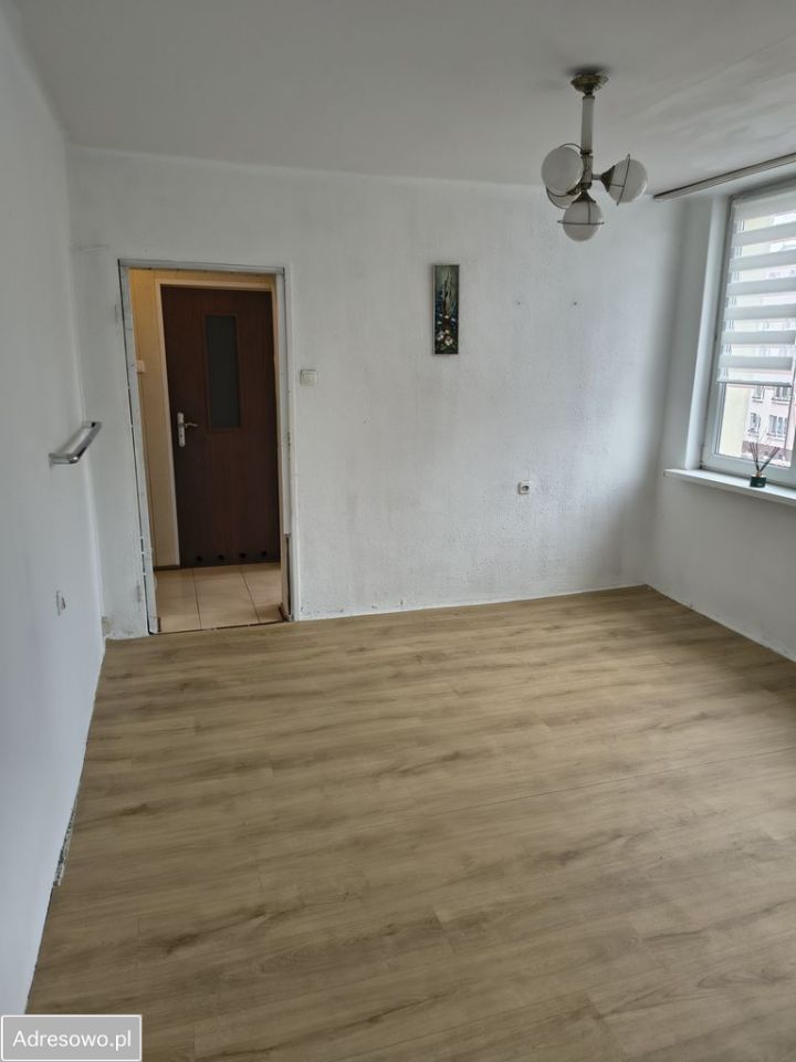 Mieszkanie 3-pokojowe Tarnowskie Góry Osada Jana, ul. Słoneczników. Zdjęcie 11