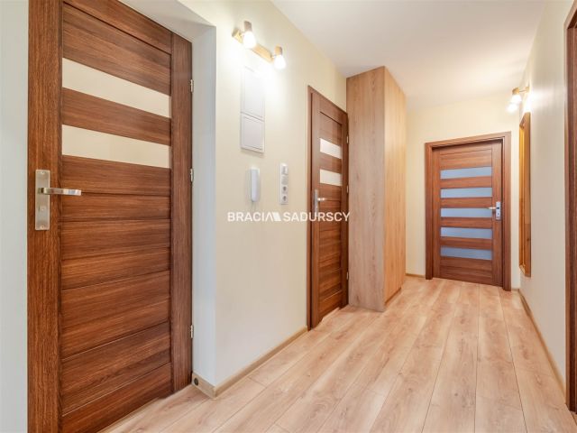 Mieszkanie 3-pokojowe Kraków Bieżanów, ul. Jana Kurczaba. Zdjęcie 23