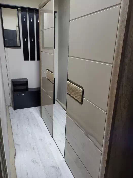 Mieszkanie 3-pokojowe Jelenia Góra Cieplice Śląskie-Zdrój. Zdjęcie 3