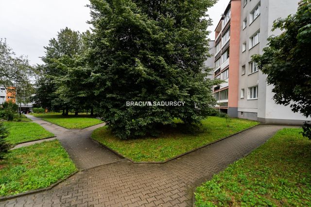 Mieszkanie 2-pokojowe Kraków Mistrzejowice, os. Złotego Wieku. Zdjęcie 12