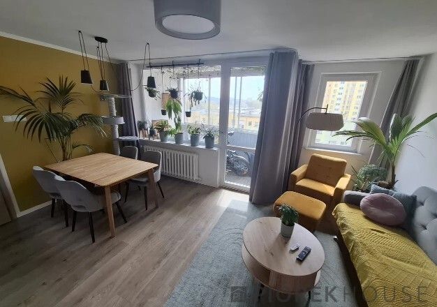 Mieszkanie 4-pokojowe Warszawa Bemowo, ul. Lajosa Kossutha. Zdjęcie 1