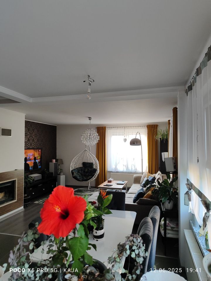 Mieszkanie 4-pokojowe Świdnica. Zdjęcie 5