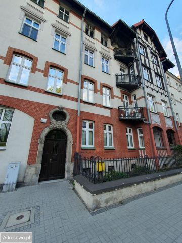 Mieszkanie 4-pokojowe Chorzów Centrum, ul. gen. Henryka Dąbrowskiego. Zdjęcie 1