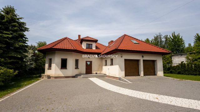 dom wolnostojący, 5 pokoi Sieborowice. Zdjęcie 1