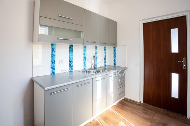 dom wolnostojący, 5 pokoi Rzeszów. Zdjęcie 12