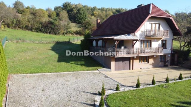 dom wolnostojący, 5 pokoi Naszacowice. Zdjęcie 1