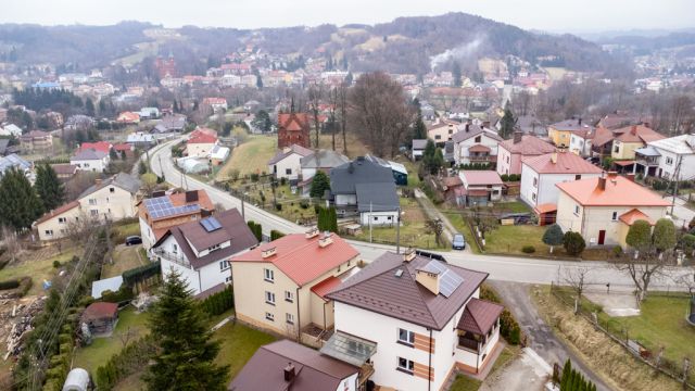 dom wolnostojący, 6 pokoi Błażowa. Zdjęcie 24