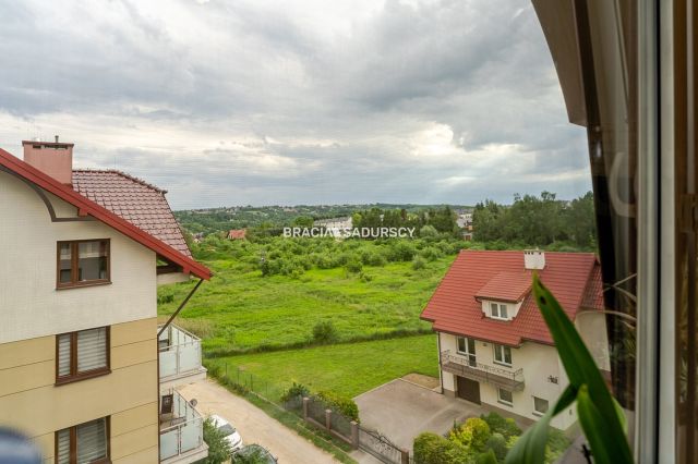 Mieszkanie 3-pokojowe Wieliczka, ul. Krakowska. Zdjęcie 22