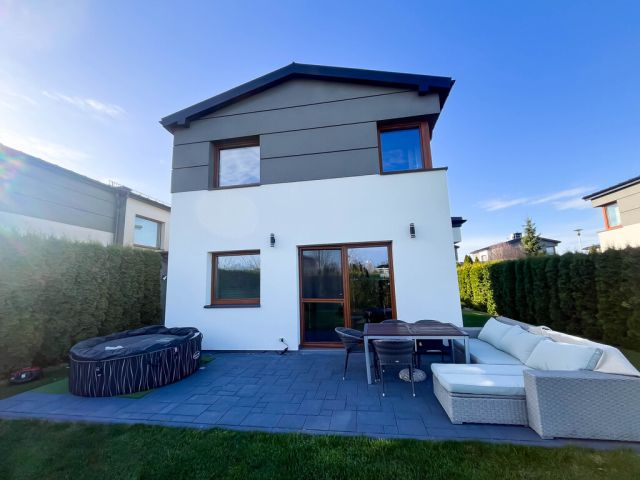 bliźniak, 4 pokoje Tarnowskie Góry, ul. Rumiankowa. Zdjęcie 5