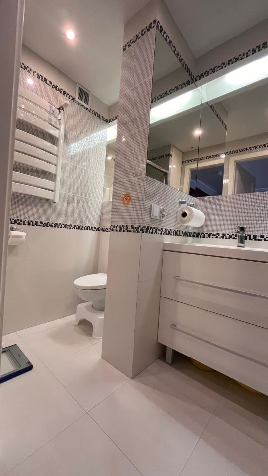 Mieszkanie 3-pokojowe Oleśnica, ul. mjr. Henryka Sucharskiego. Zdjęcie 3