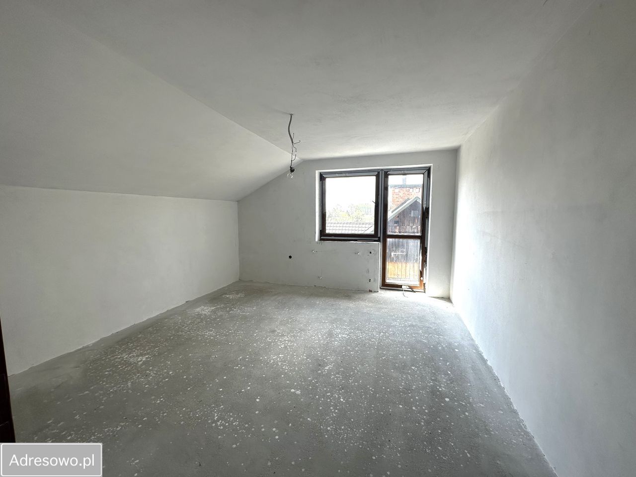 dom wolnostojący, 5 pokoi Medynia Głogowska. Zdjęcie 3