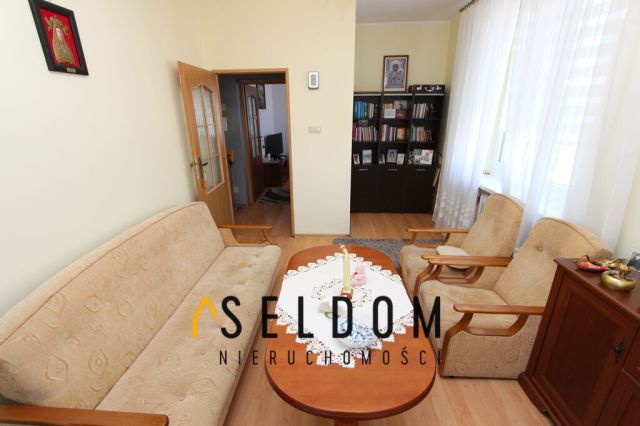 Mieszkanie 2-pokojowe Konin, al. 1 Maja. Zdjęcie 2