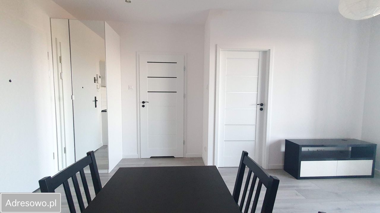 Mieszkanie 2-pokojowe Gdańsk Ujeścisko, ul. Niepołomicka. Zdjęcie 4