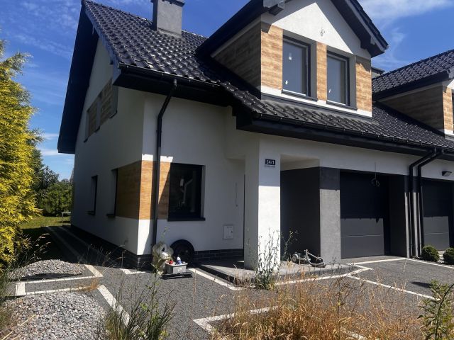 bliźniak, 5 pokoi Dobra, ul. Kameliowa. Zdjęcie 1