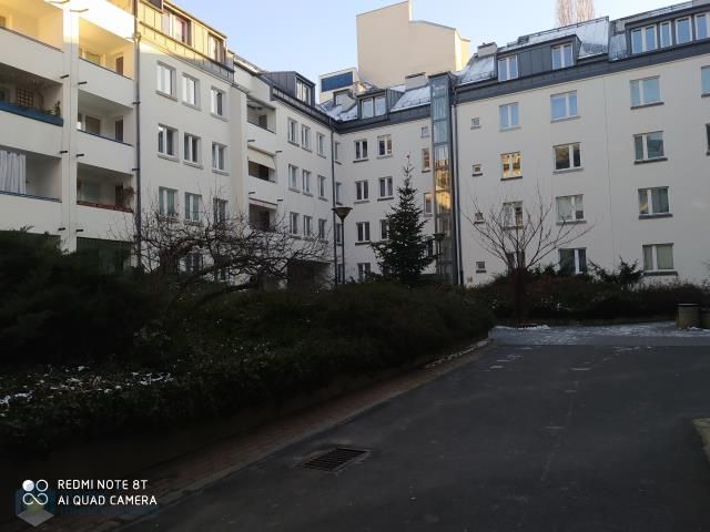 Mieszkanie 3-pokojowe Warszawa Śródmieście, ul. Hoża. Zdjęcie 1