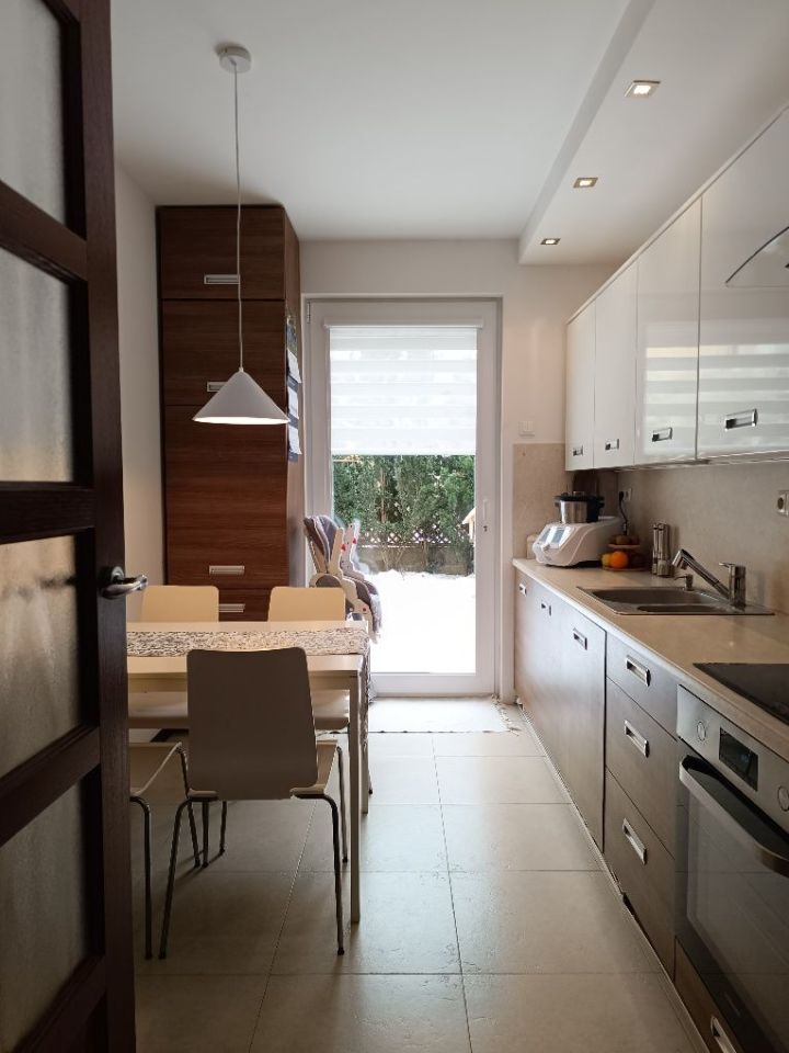 Mieszkanie 3-pokojowe Piaseczno. Zdjęcie 6